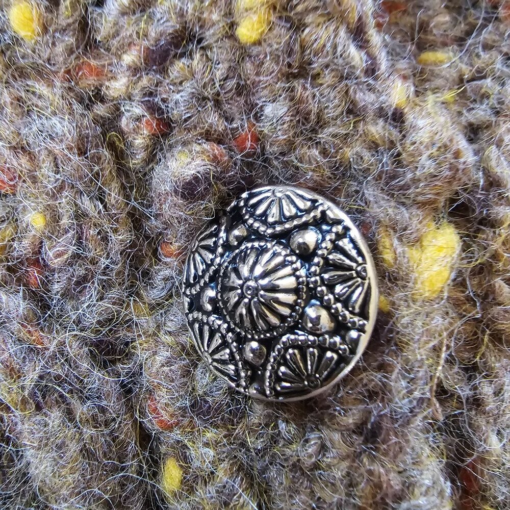 SKYR Wool Women's Sweater Cardigan many Textures Detail Button stitching size M - Picture 6 of 13